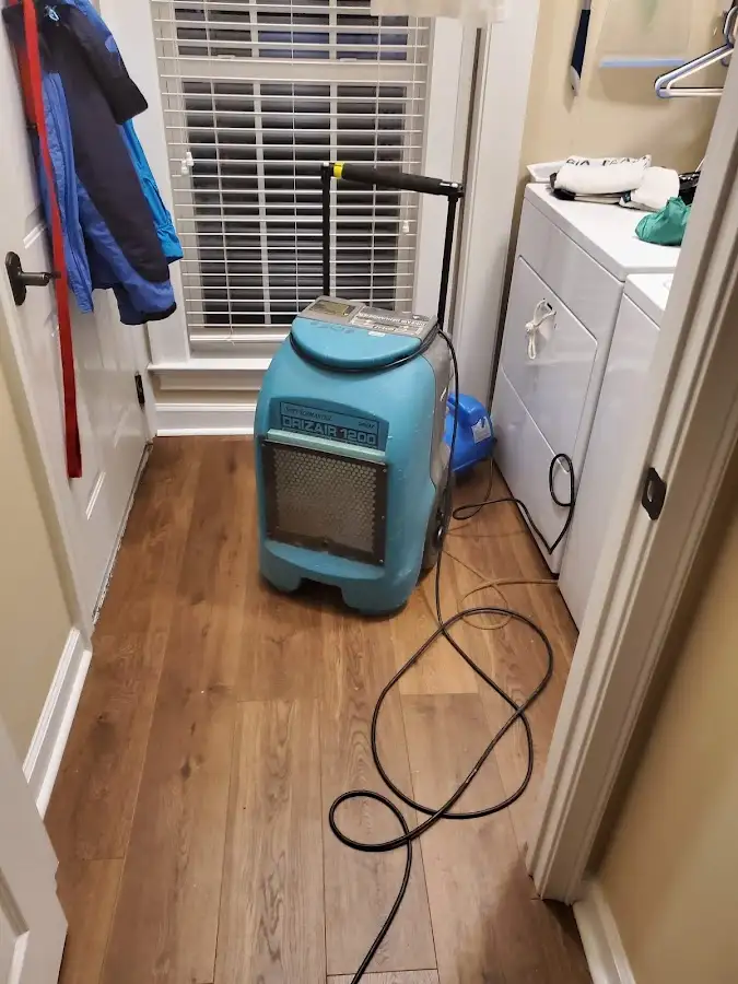 Commercial dehumidifier deployed for Flood Damage Cleanup in Walnut Ridge